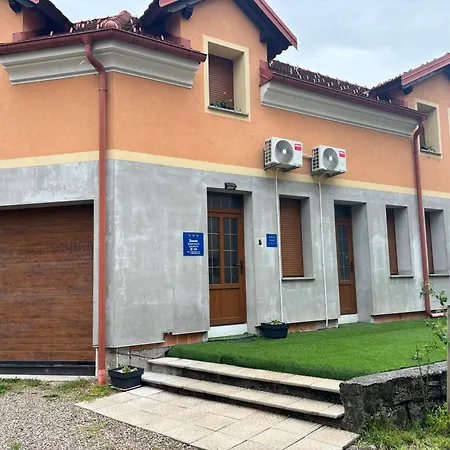 Apartman Galerija Ogulin Esterno foto